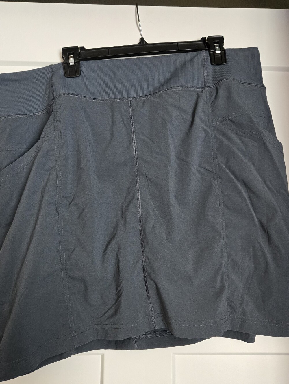 Prana Skort in Slate Gray